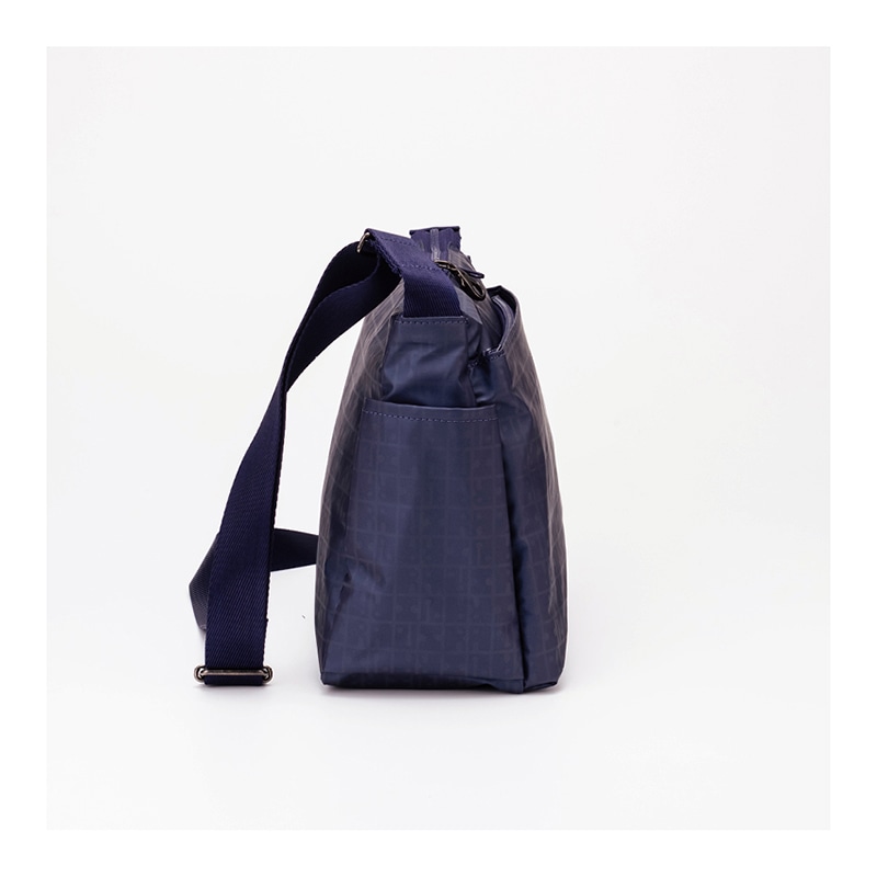 「老舗ヤマト屋」軽さと容量にこだわった超軽量250gショルダー グレー