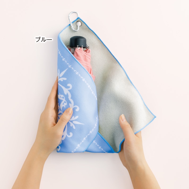 ぴったりくっつく吸水タオル